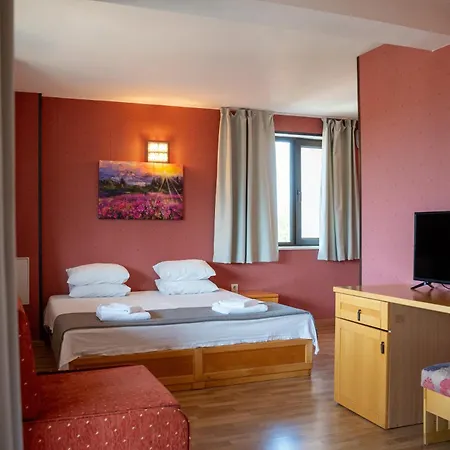 酒店 Demetra 贝尔科维察